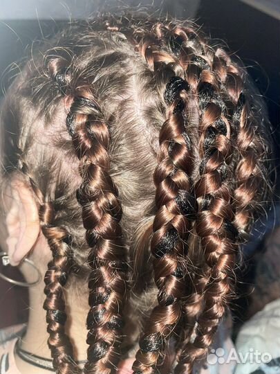 Плетение кос с канекалоном