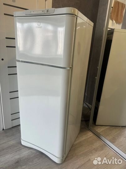 Холодильник индезит