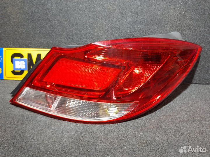 Фонарь правый Opel Insignia лифтбек A18XER 2011