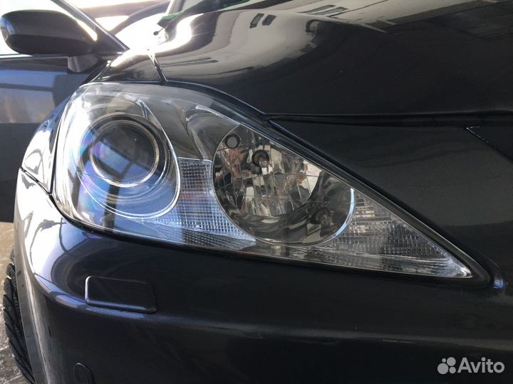 Фарa Lexus IS 250