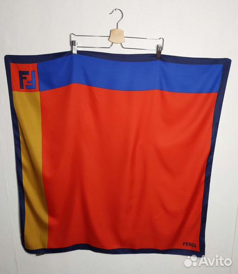 Платок Fendi оригинал, 90*90 см
