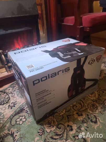 Пылесос Polaris PVC 2003RI, серый/красный