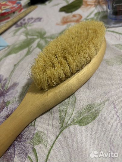 Щетка массажная для тела