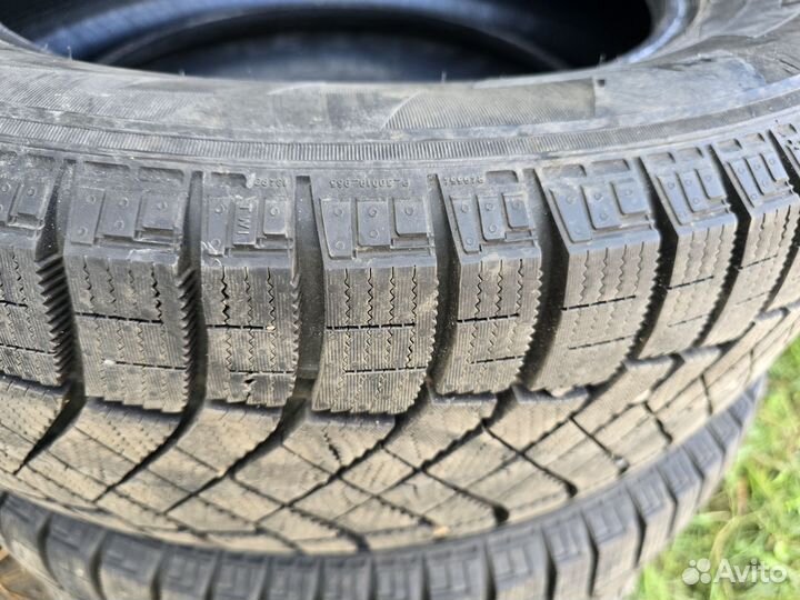 Pirelli Ice Zero 235/65 R18 110T