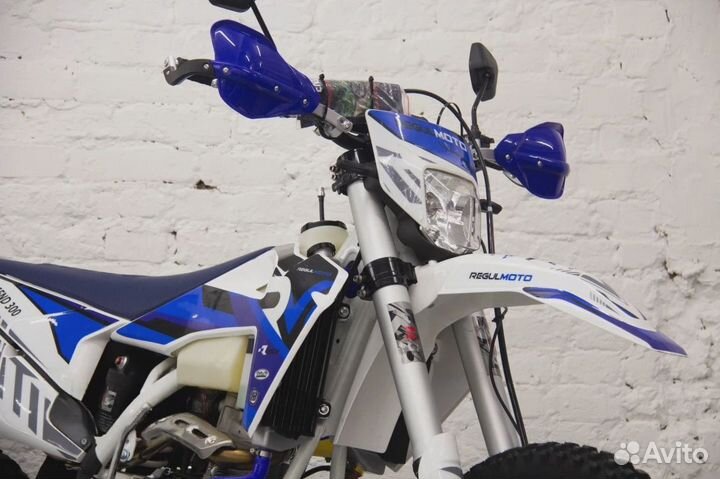 Мотоцикл Regulmoto Legend 300