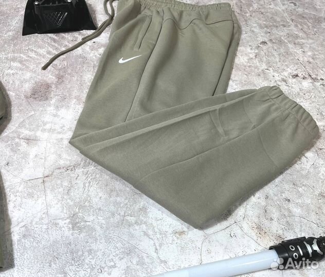 Спортивные костюмы Nike