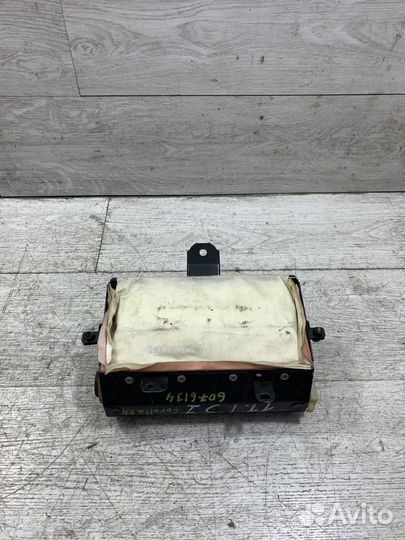 Подушка безопасности в торпеду