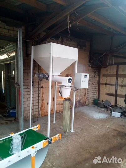 Шнековый фасовочный аппарат