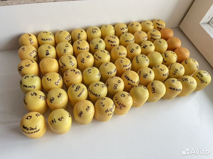 Новые капсулы с игрушками киндер applaydo 60шт