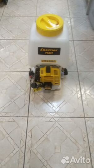 Опрыскиватель бензиновый Champion PS 227
