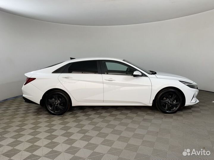 Hyundai Elantra 1.6 AT, 2021, 45 205 км