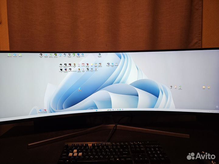 Игровой монитор Samsung C49HG90DMI qled 144 гц