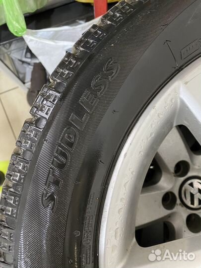 Bridgestone Blizzak VRX 205/55 R16 93S
