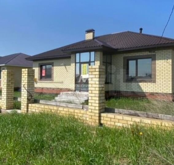 Коттедж 106 м² на участке 8 сот.