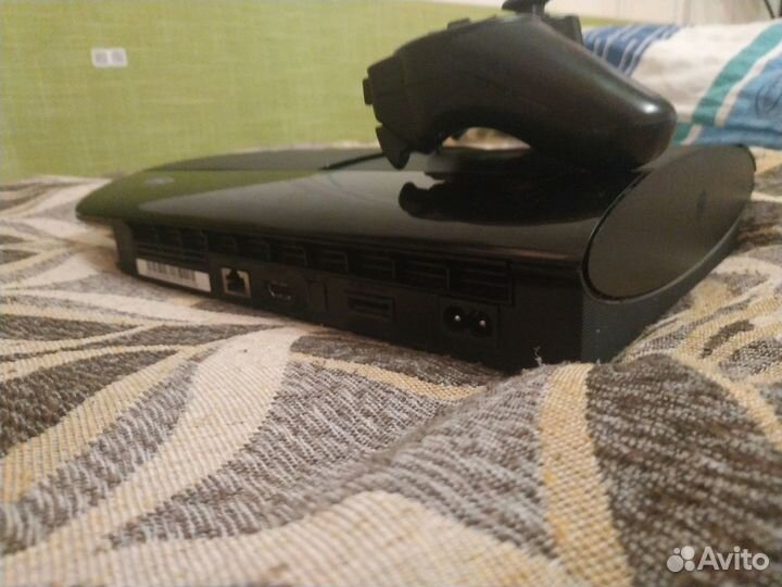 Sony playstation 3 super slim