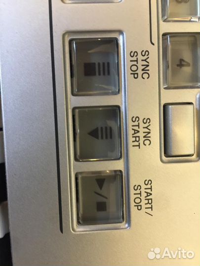 Синтезатор Yamaha tyros 3