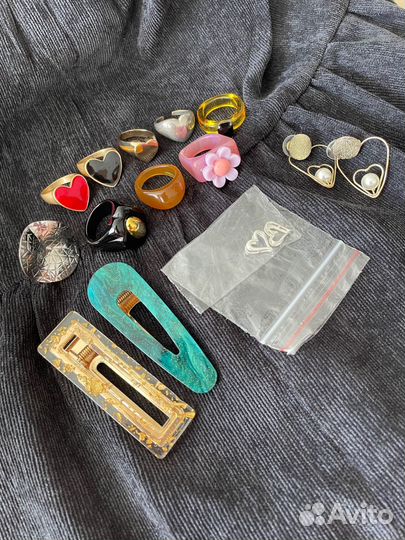 Бижутерия кольца женские, заколки, серьги