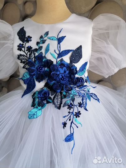 Нарядное платье для девочки