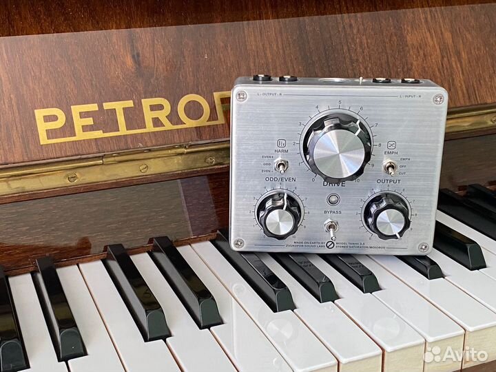 Zvukofor Tanhx стерео сатуратор