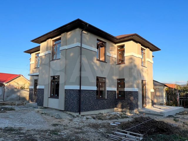 Дом 229 м² на участке 4,8 сот.