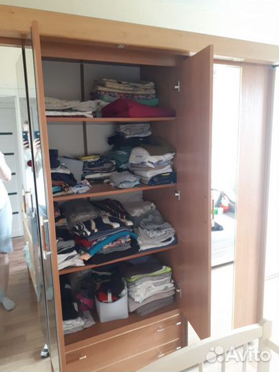 Шкаф платяной бу в хорошем состоянии