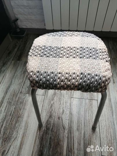 Чехол на табурет