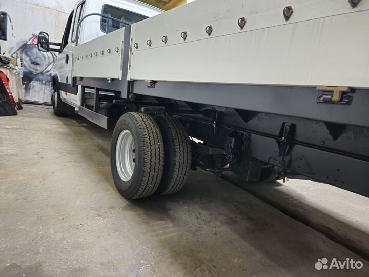 Iveco Daily бортовой, 2011