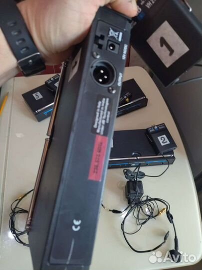 Радио микрофон