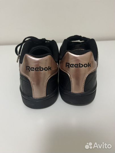 Кроссовки reebok женские новые р.39