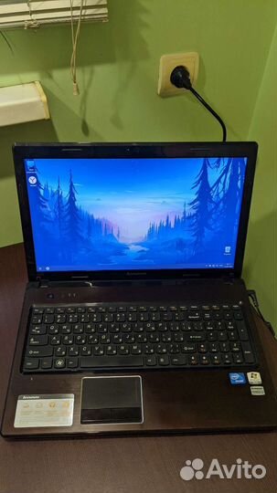 Ноутбук Lenovo g570 на intel core i3