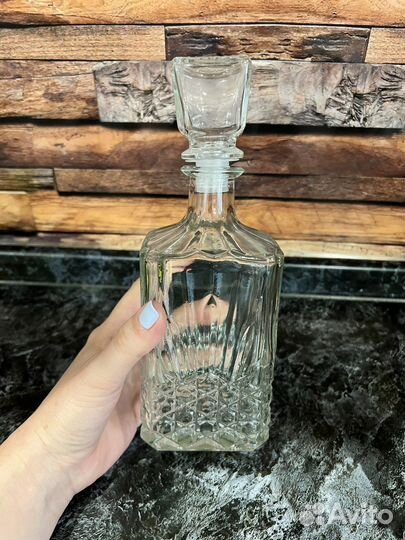 Стеклянные бутылки графины 0,5 л