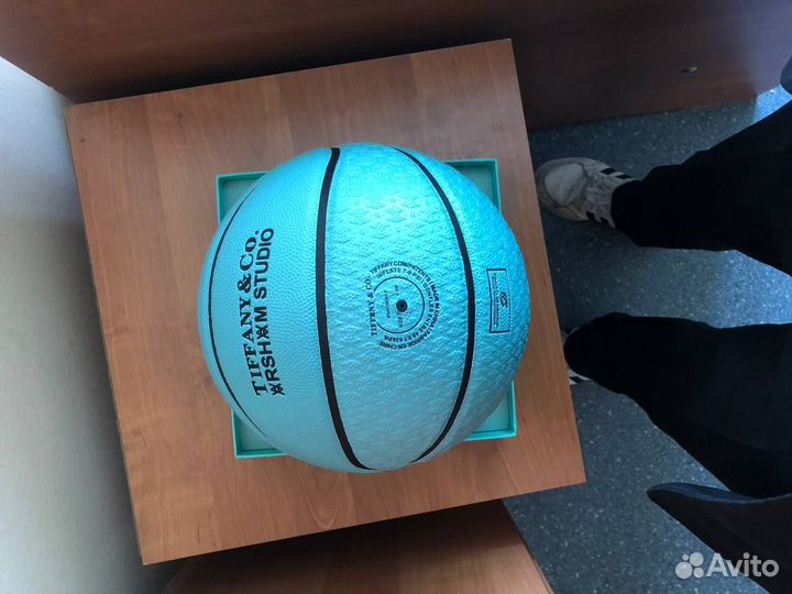 Баскетбольный мяч tiffany