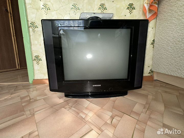 Телефизор samsung CS-21Z67ZQQ