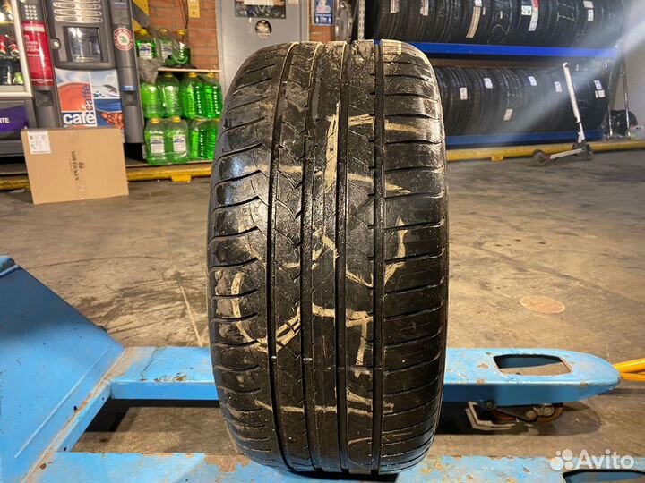 Goodyear EfficientGrip 275/40 R19 101Y