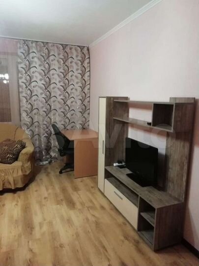 1-к. квартира, 42 м², 5/10 эт.