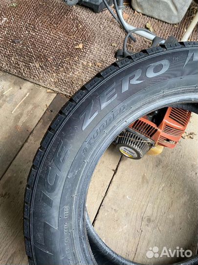Pirelli Ice Zero 225/55 R17