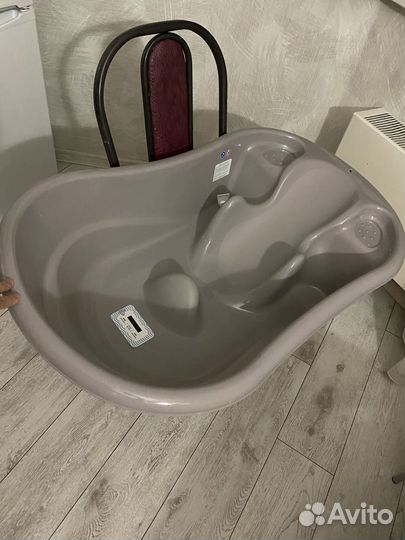 Ванночка для купания с горкой