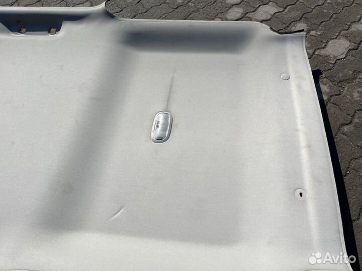 Обшивка потолка Hummer H3