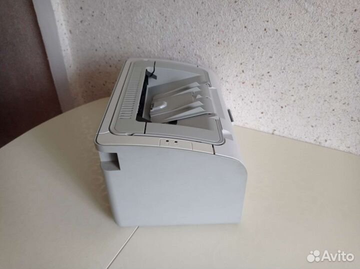 Принтер HP laserJet P1005