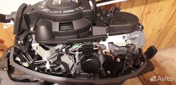 Лодка надувная с мотором