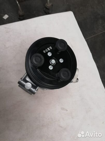 Компрессор кондиционера Mitsubishi L200 7813A673