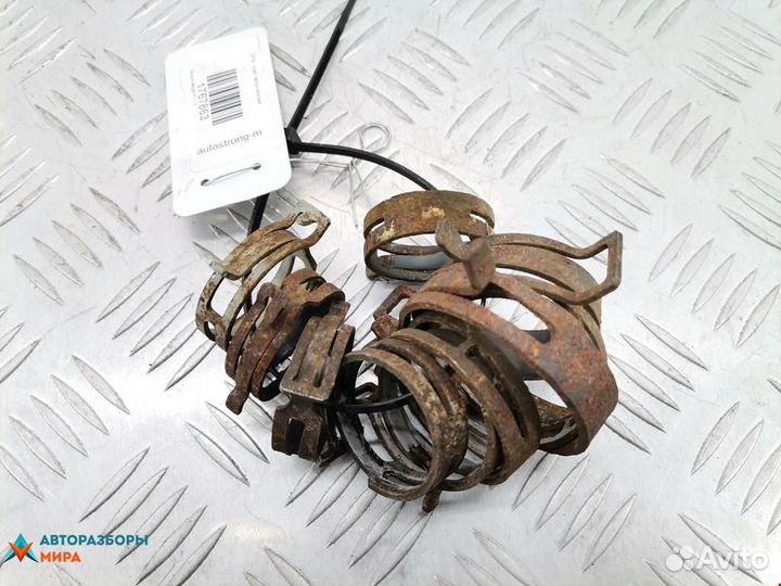 Хомут металлический Renault Megane 1997 7703083432