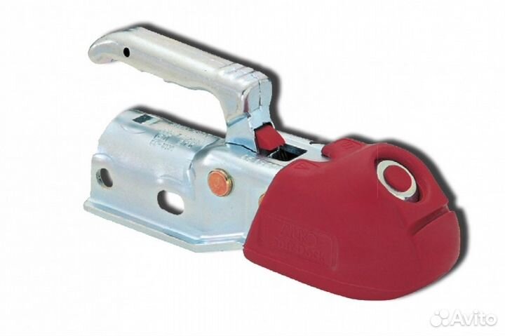 Отбойник защитный на сцепное устройство прицепа