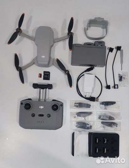 Квадрокоптер DJI mini 2 fly more combo