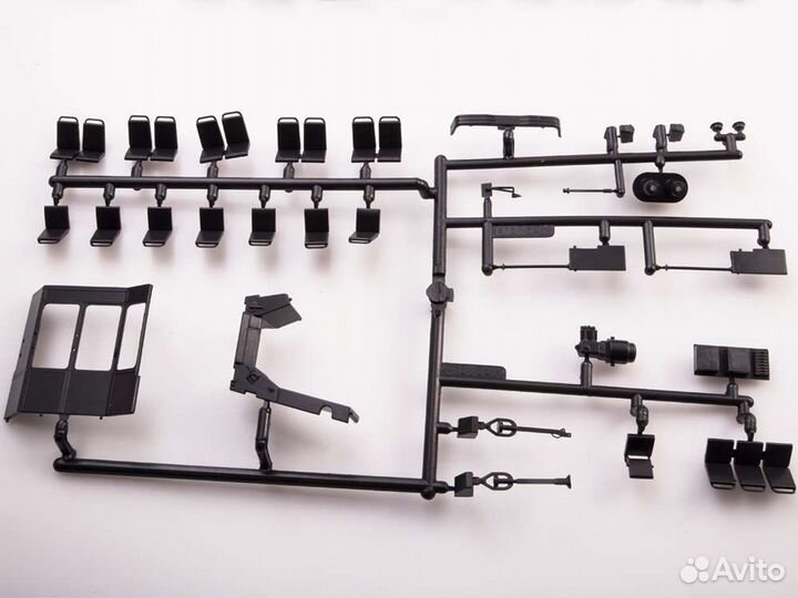 Сборная модель Трамвай лм-68 4051AVD