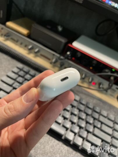 Apple Airpods 2 (a2031)