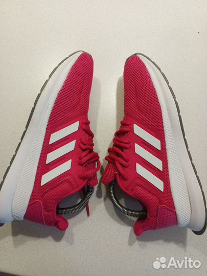 Кроссовки Adidas. Оригинал