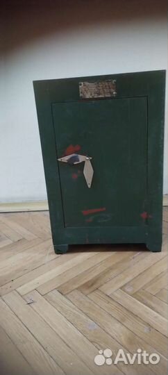 Сейф металлический бу