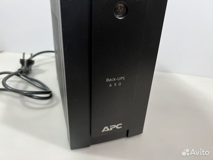 Ибп бесперебойник APC Back-UPS BC 650 VA