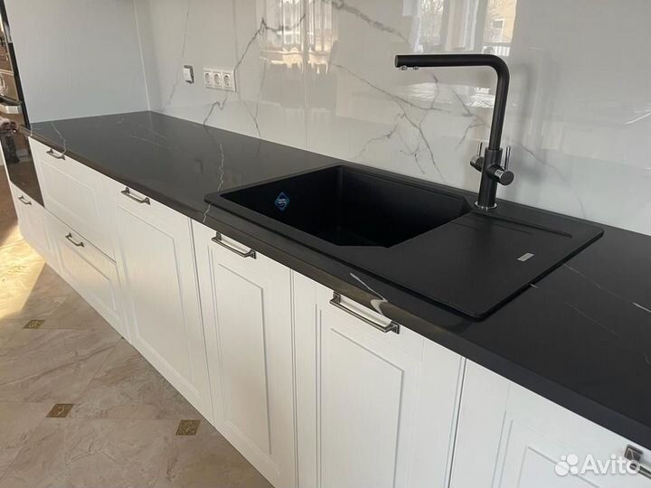 Столешница из кварца